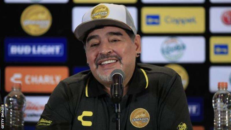Diego Maradona i nënshtrohet operacionit në stomak