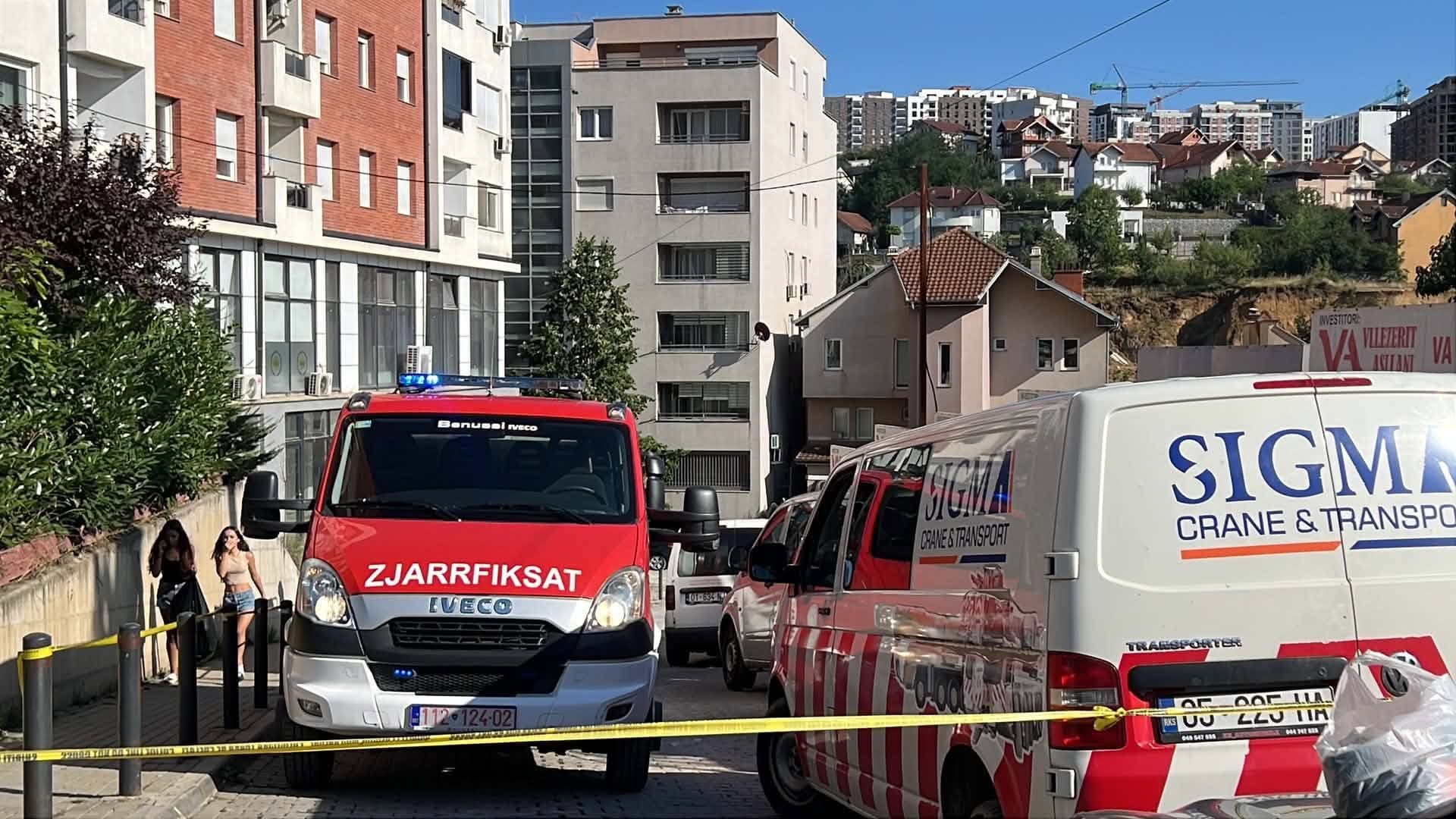 Tragjedia në Prishtinë: 18 vjeçari po vazhdon të trajtohet në Mjekimin Intensiv