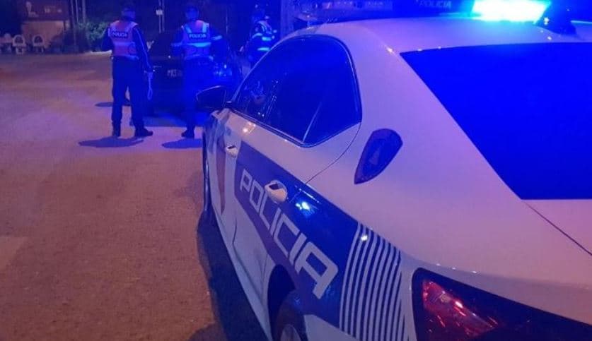 Lëvizte i armatosur në Lungomare, arrestohet një person në Vlorë