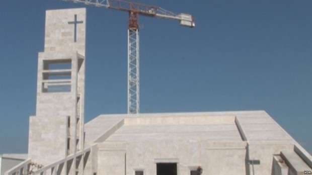 Një kishë në Romë do ta mbajë emrin e Shën Terezës