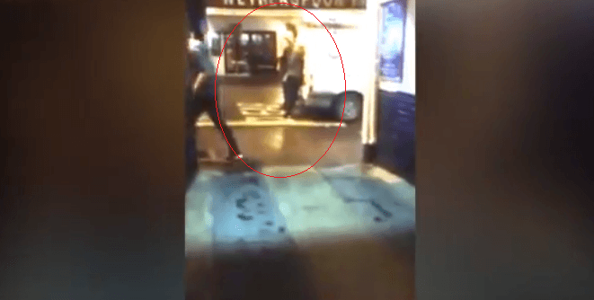 Kështu kur iu zë gjumi vend e pa vend (VIDEO)