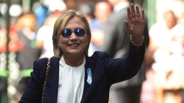 Hillary Clinton diagnostifikohet me pneumoni