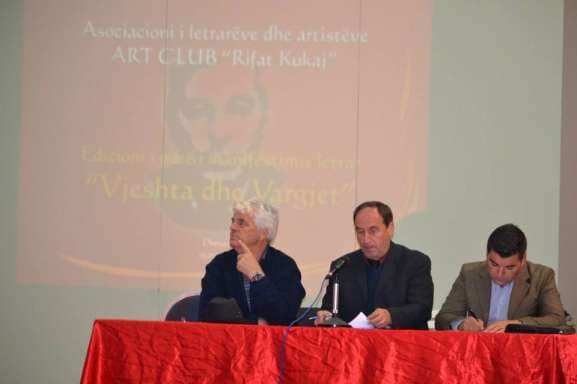 Mbahet edicioni i tretë i manifestimit letrar “Vjeshta dhe vargjet”