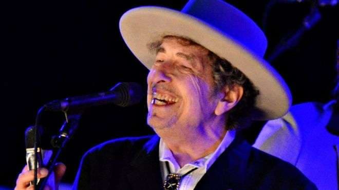 Bob Dylan: Çmimi Nobel më la pa fjalë