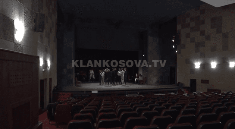 Teatri Kombëtar ende në kushte të rënda (VIDEO)
