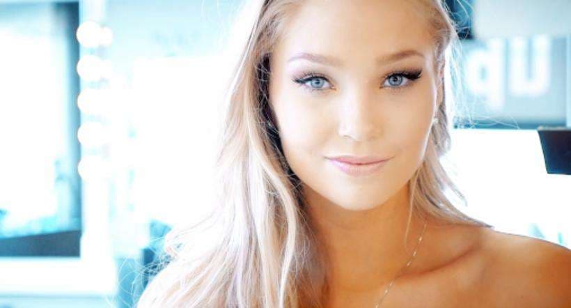 Miss Islanda hoqi dorë nga gara e bukurisë, e këshilluan të dobësohej