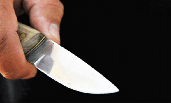 Arrestohet një i mitur në Pejë, kishte thikë me vete