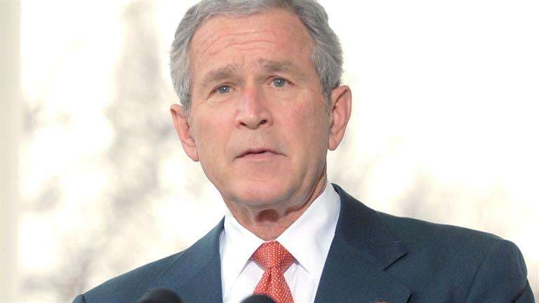 Bush uron Trumpin për fitoren