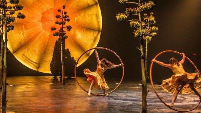 I biri i themeluesit të Cirque du Soleil vdes në skenën e cirkut