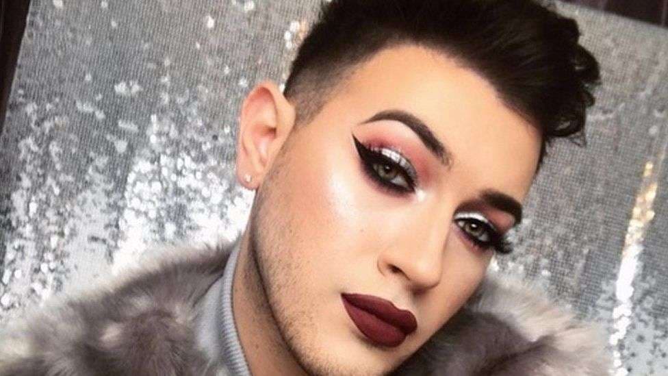 ''Maybelline'' zëvendëson Gigi Hadid me këtë model!