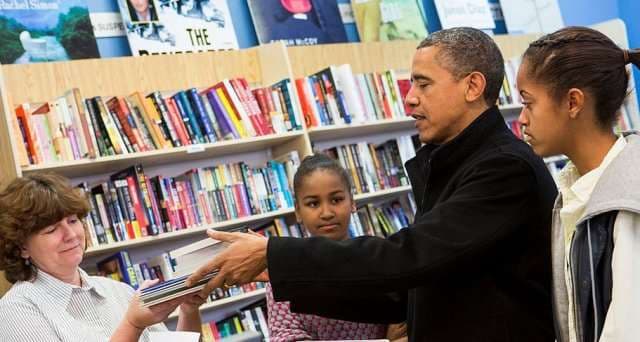 Presidenti Obama: Këto libra duhet t’i lexoni