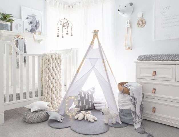 Ide për rregullimin e dhomës së bebes (FOTO)