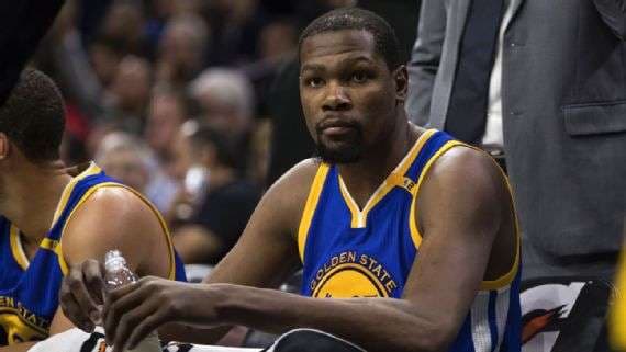 Lëndimi i Kevin Durant del të jetë serioz, Warriors në hall
