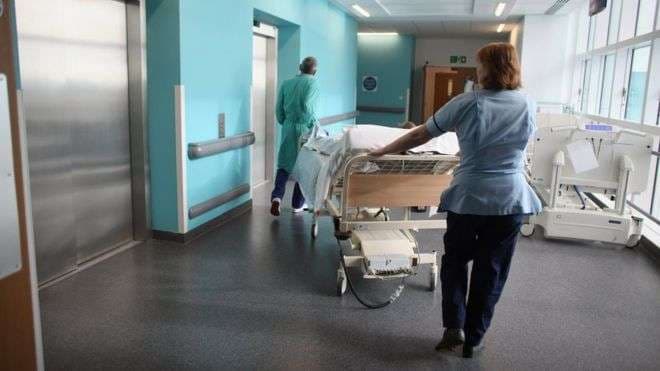 Pacienti priti katër vjet për t'u larguar nga spitali