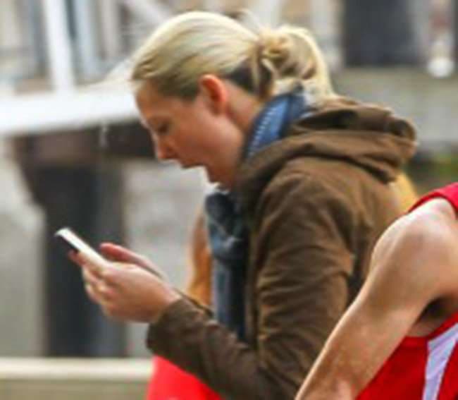 Oops!!! Maratonisti zbulon më shumë se që duhet (FOTO)