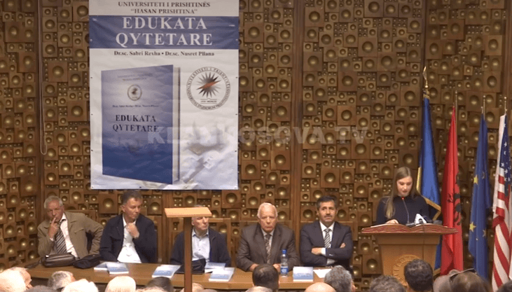 Promovohet libri për ''Edukatën Qytetare'' (VIDEO)