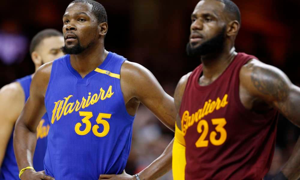 Cavaliers e Warriors sigurt drejt finaleve të treta radhazi (VIDEO)