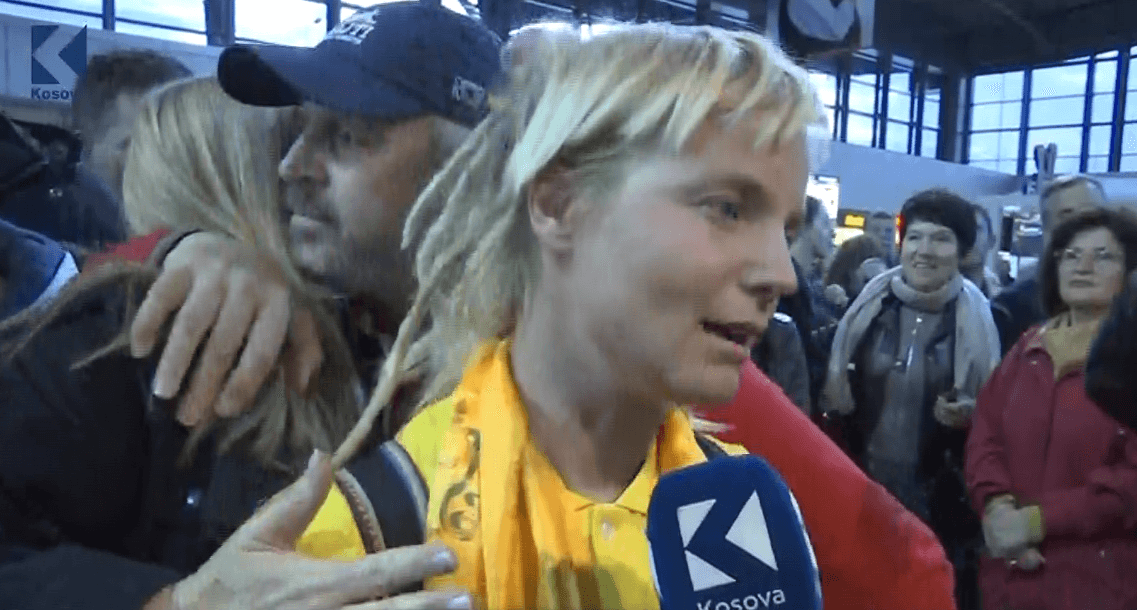 Uta Ibrahimi kthehet në Kosovë: Ngjitja në Everest ndjenja më e mirë në jetë