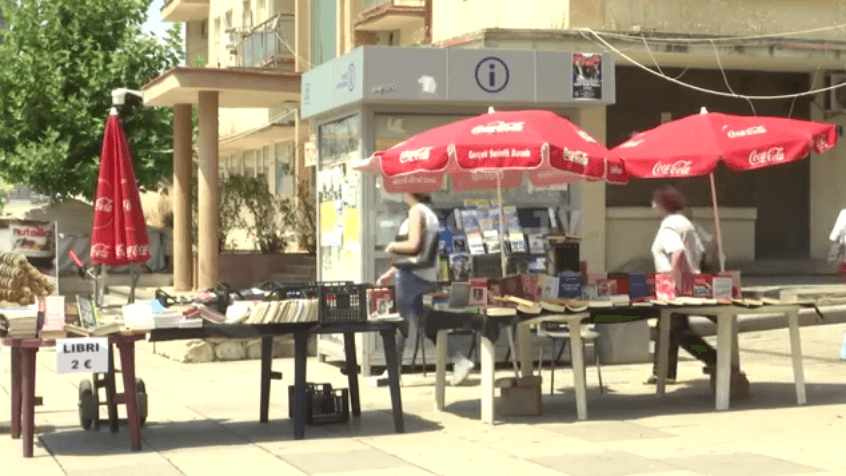 Kur do të rehatohen librashitësit e sheshit? (VIDEO)