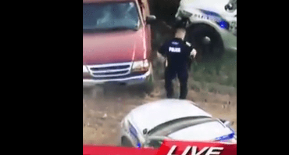 Dhjetë policë rrahin një person (VIDEO)