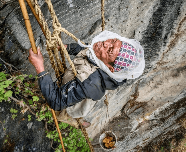 Fotografi motivuese që tregojnë shpirtin e fuqishëm të njeriut