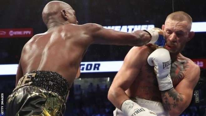 ''Lufta e Shekullit'' - Mayweather mposht McGregor (VIDEO)