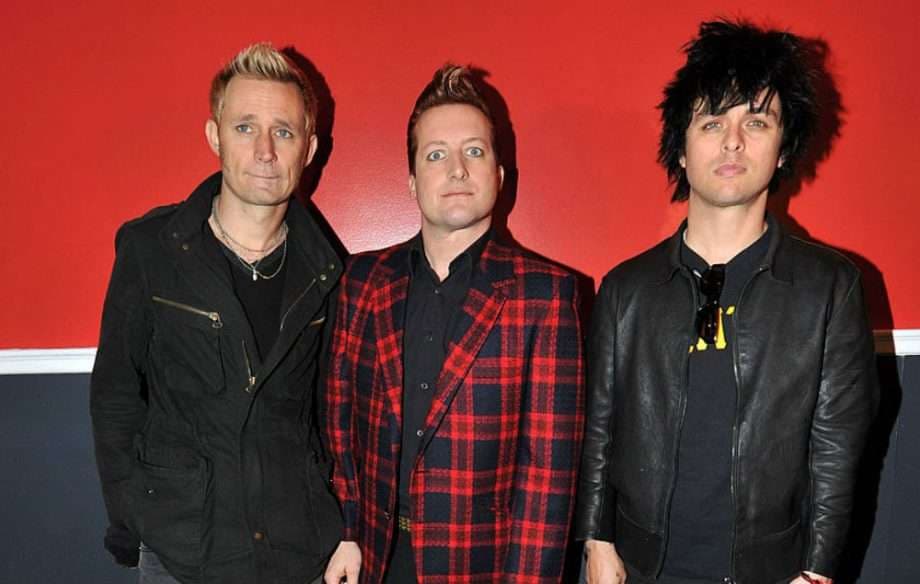 Green Day ndan rrugët me menaxherin