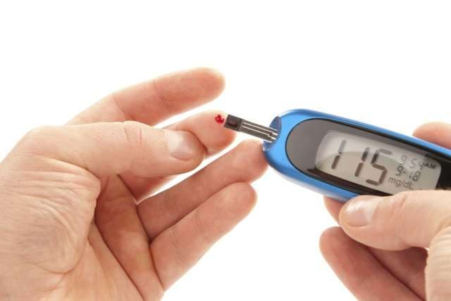 Pesë simptomat e çuditshme të diabetit