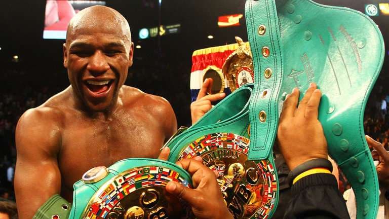 Floyd Mayweather, boksieri më i paguar në botë