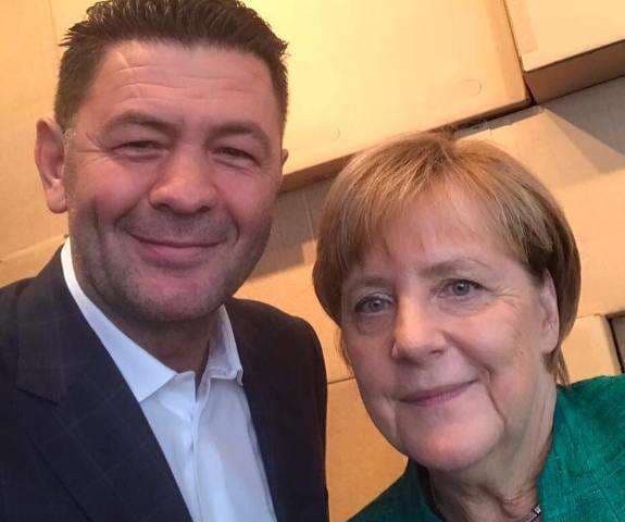 Luan Krasniqi takon Angela Merkel, e falënderon për mbështetjen ndaj Kosovës