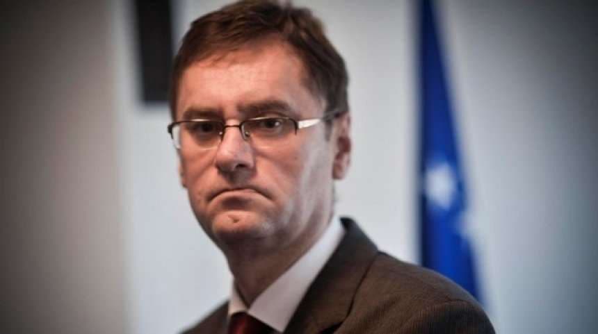 Tri Kosovat dhe një histori