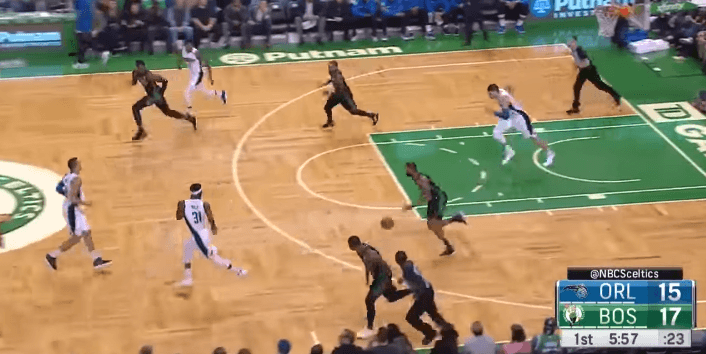 Kyrie udhëheq Bostonin drejt fitores