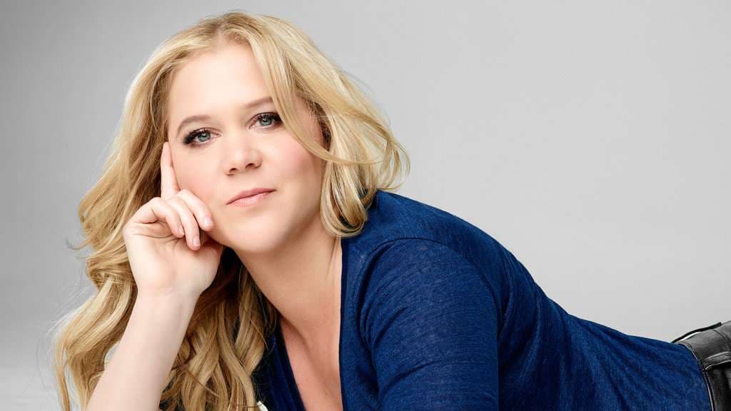 Amy Schumer rikthehet pasi u sëmurë