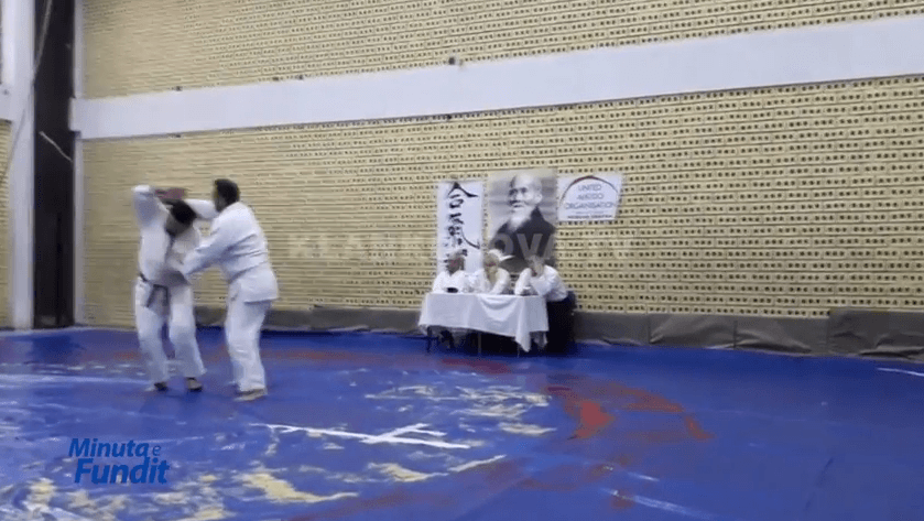 Kosovarët diplomohen për shirit të zi në Aikido (VIDEO)