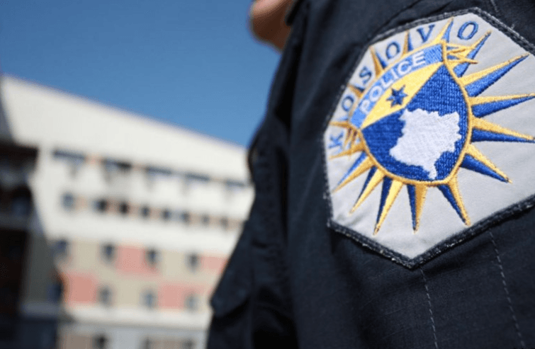 Policia kap drogë e armë në Prizren