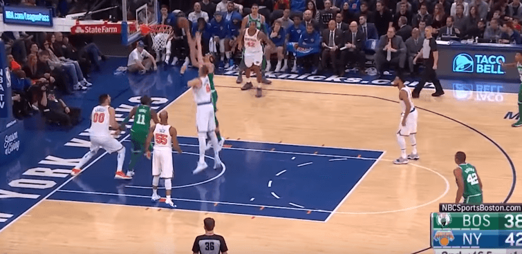 Boston pëson dy herë radhazi (VIDEO)