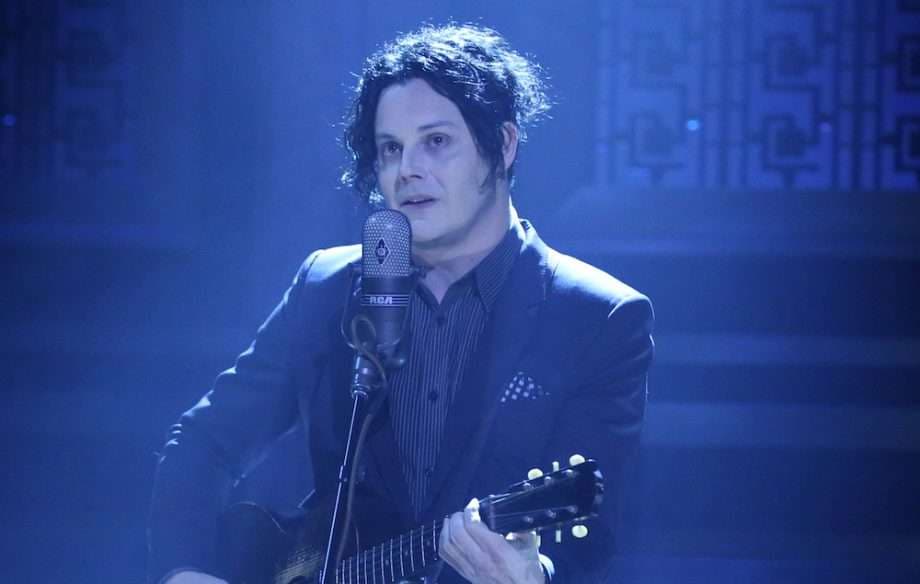 Jack White ndalon përdorimin e celularëve në koncerte
