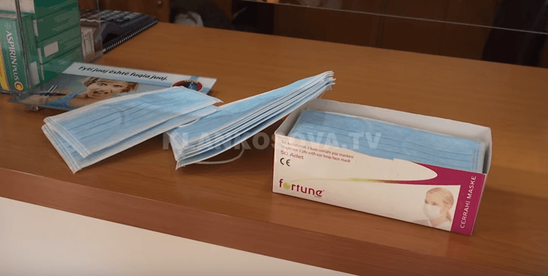 Ndotja e ajrit shton kërkesat për maska (VIDEO)