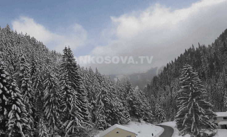 Atraksionet turistike dimërore të Bogës së Rugovës (VIDEO)