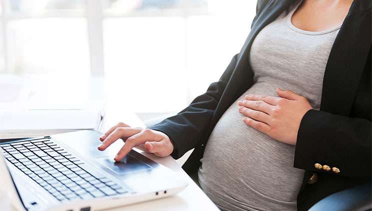 Gratë shtatzëna nuk duhet të punojnë më shumë se 24 orë në javë