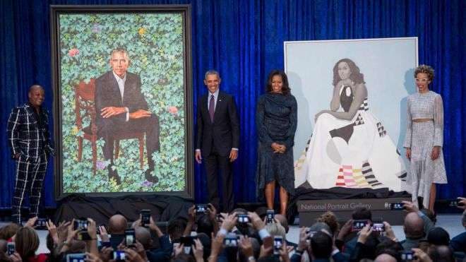 Prezantohen portretet e Barack dhe Michelle Obama
