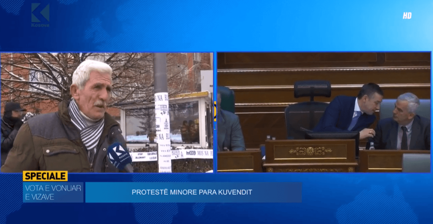 Protestë para Kuvendit me moton: Mos na bllokoni