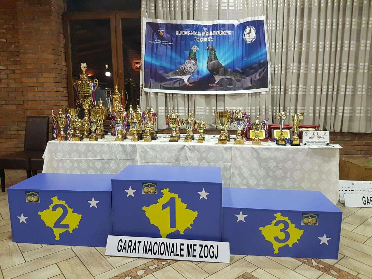 Ndahen çmimet për garat e pëllumbave postier