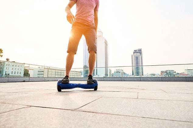 ''Hoverboards'' po dërgojnë mijëra fëmijë në spitale