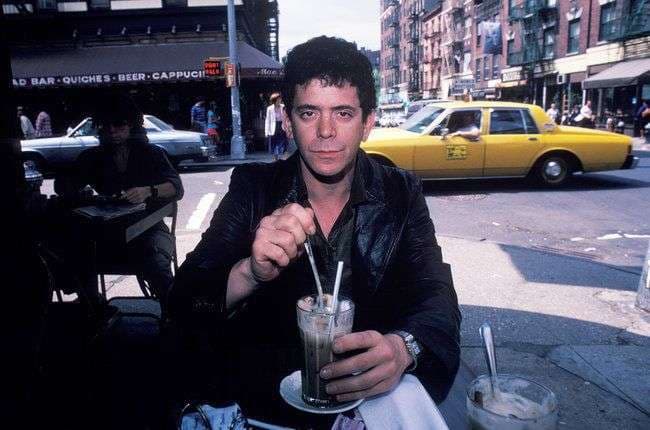 Pritet publikimi i poezive të Lou Reed (VIDEO)