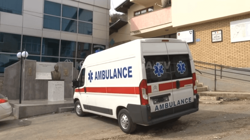 Lipjan, hallakamë me autoambulancën e re (VIDEO)