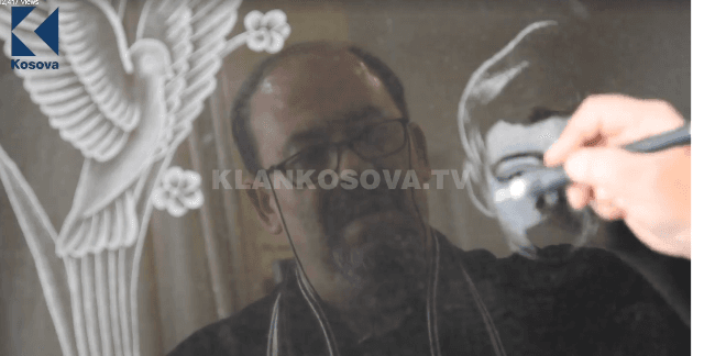 Muharrem Kryeziu, artisti i gurëve të varreve (VIDEO)