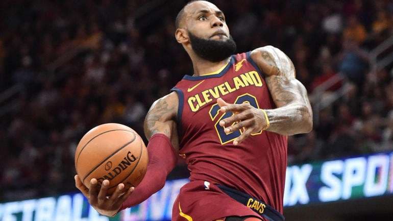 Cleveland mposht Toronton – James shkëlqen përsëri (VIDEO)