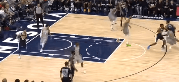 Mbaron agjërimi 13 vjeçar i Minnesotës, arrin playoff-in (VIDEO)