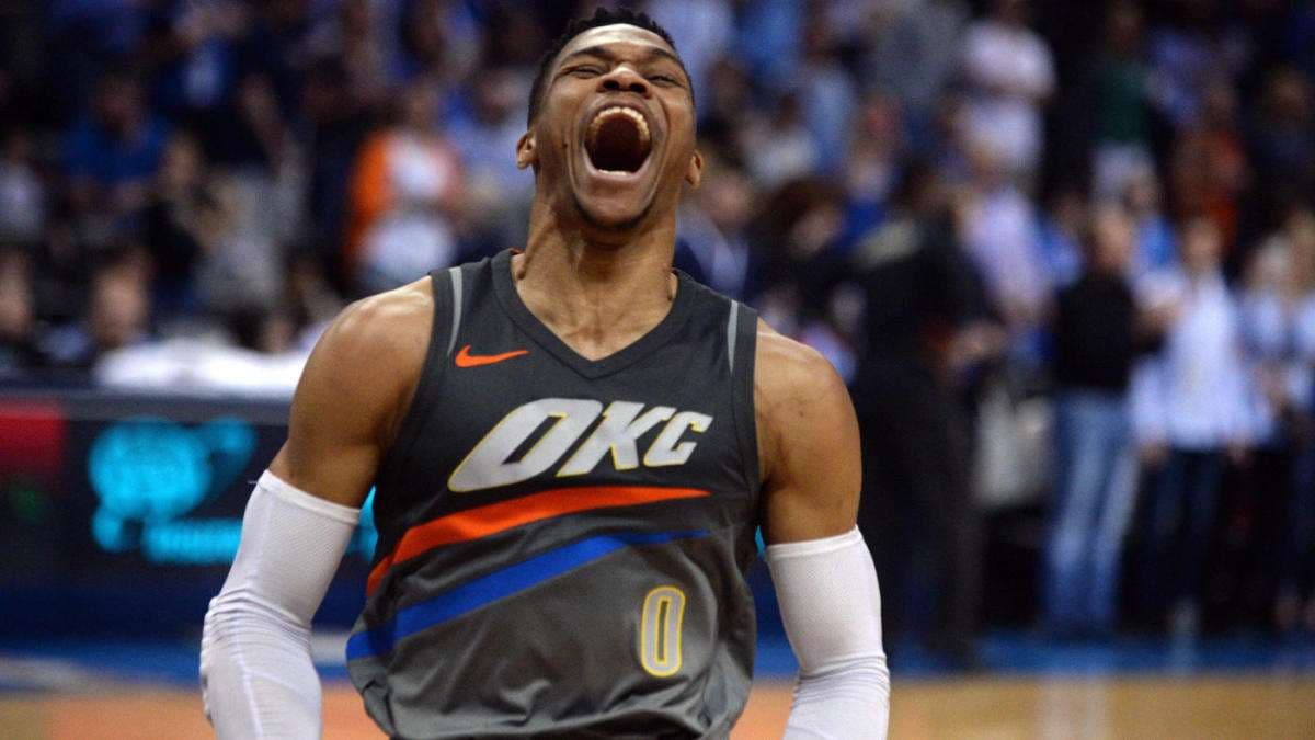 Shkruhet historia, Westbrook dy vjet rresht me mesatare triple-double